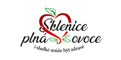 Sklenice plná ovoce